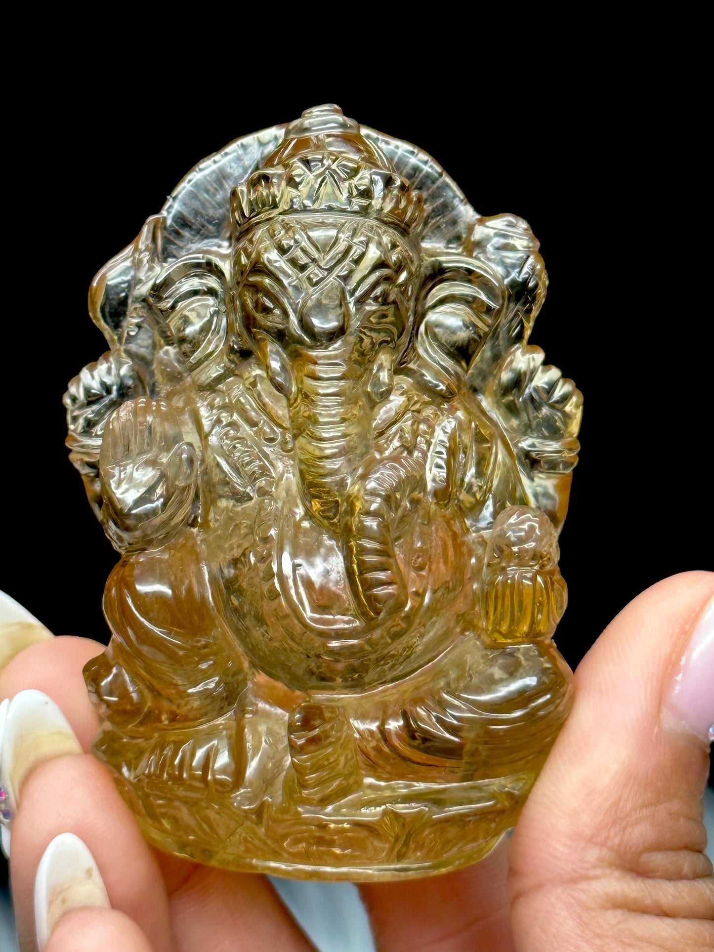 Gemstone Grade AAA  Citrine Ganesha - Hand-Carved Citrine Ganesha, Crystal Ganesha for Wealth , Goodluck , Business and Prosperity- 6 carats