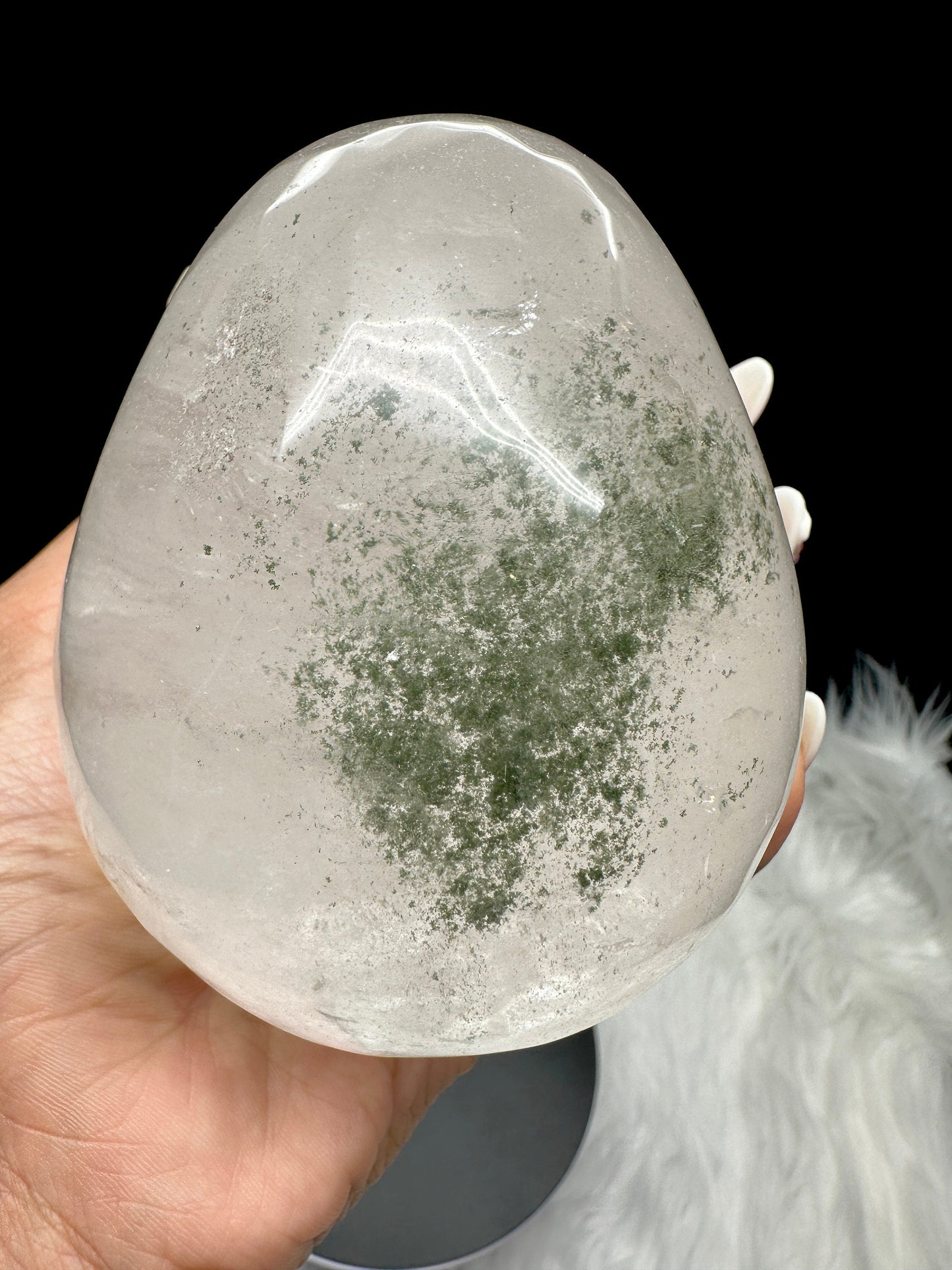 Rare Tibetan Himalayan Green Phantom Skull, Himalayan crystal skull with green phantom