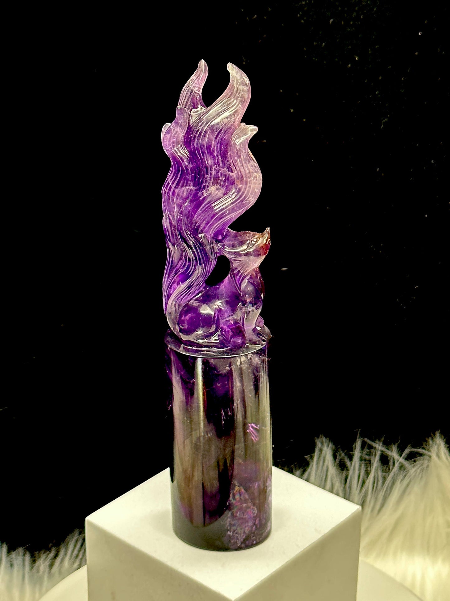 High Quality Amethyst Nine Tailed Fox Carving, Amethyst Crystal Carving of a Nine Tail Fox, Gift Item, Feng Shui, Crystal Decor