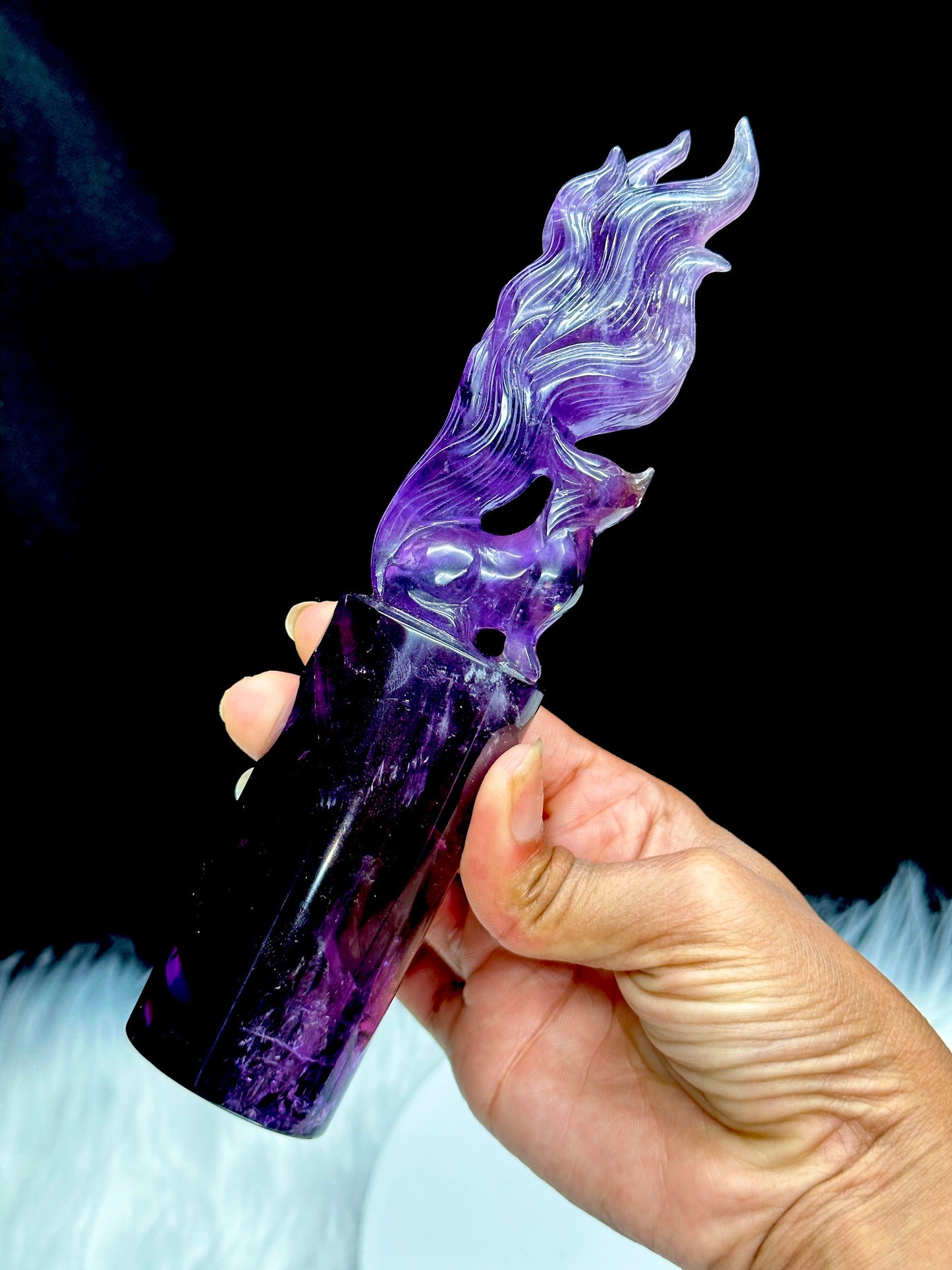 High Quality Amethyst Nine Tailed Fox Carving, Amethyst Crystal Carving of a Nine Tail Fox, Gift Item, Feng Shui, Crystal Decor