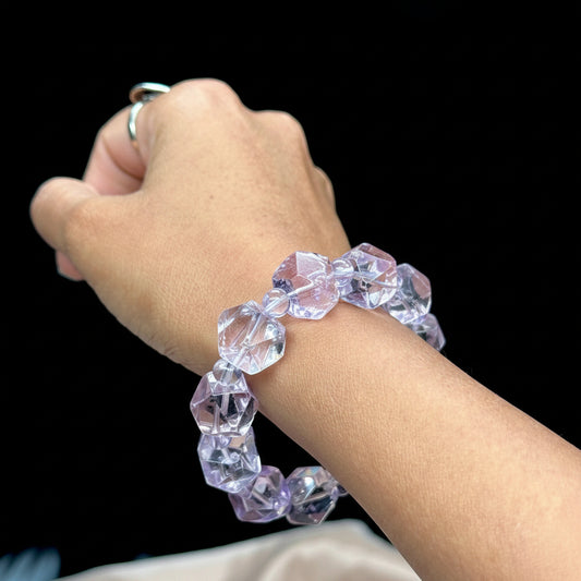 Lavender amethyst bracelet. February birthstone. Birthday gift. Spiritual, balance and meditation bracelet. Stacking jewelry - 14mm