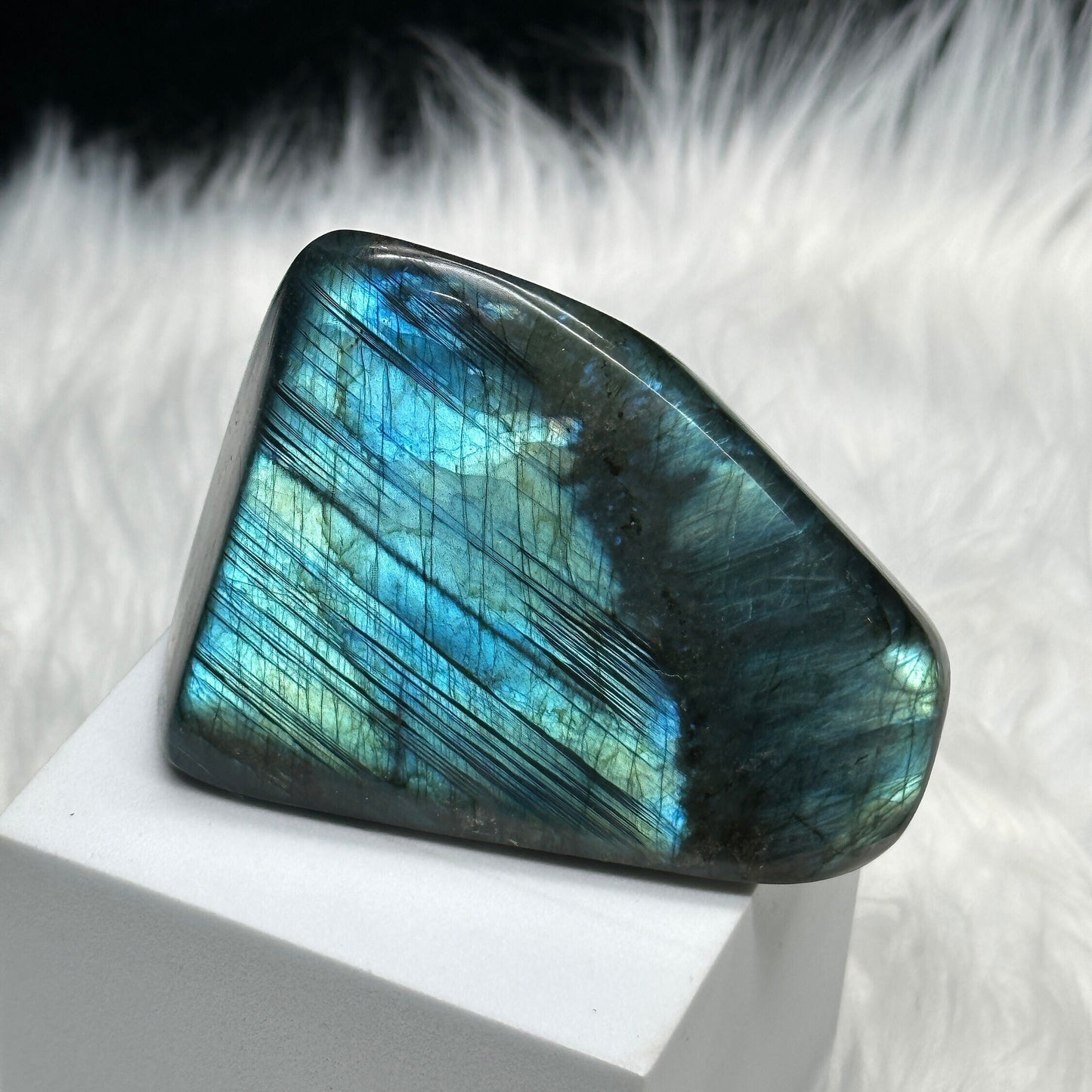 Blue Flash Labradorite Crystal Freeform - Psychic Abilities - Calming - Imagination - Transformation - Revealing Truth