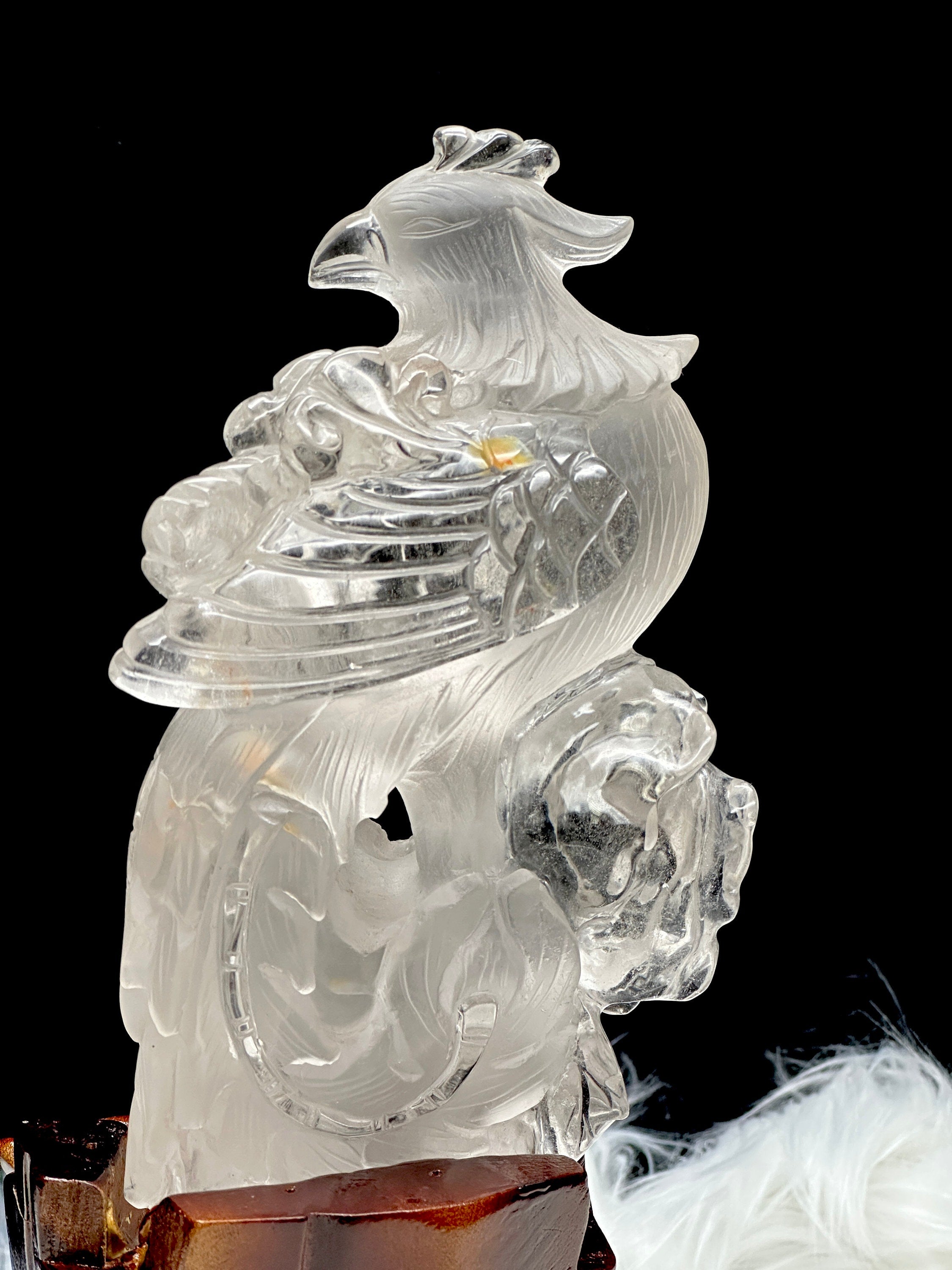 Beautiful phoenix carving in hotsell garden quartz