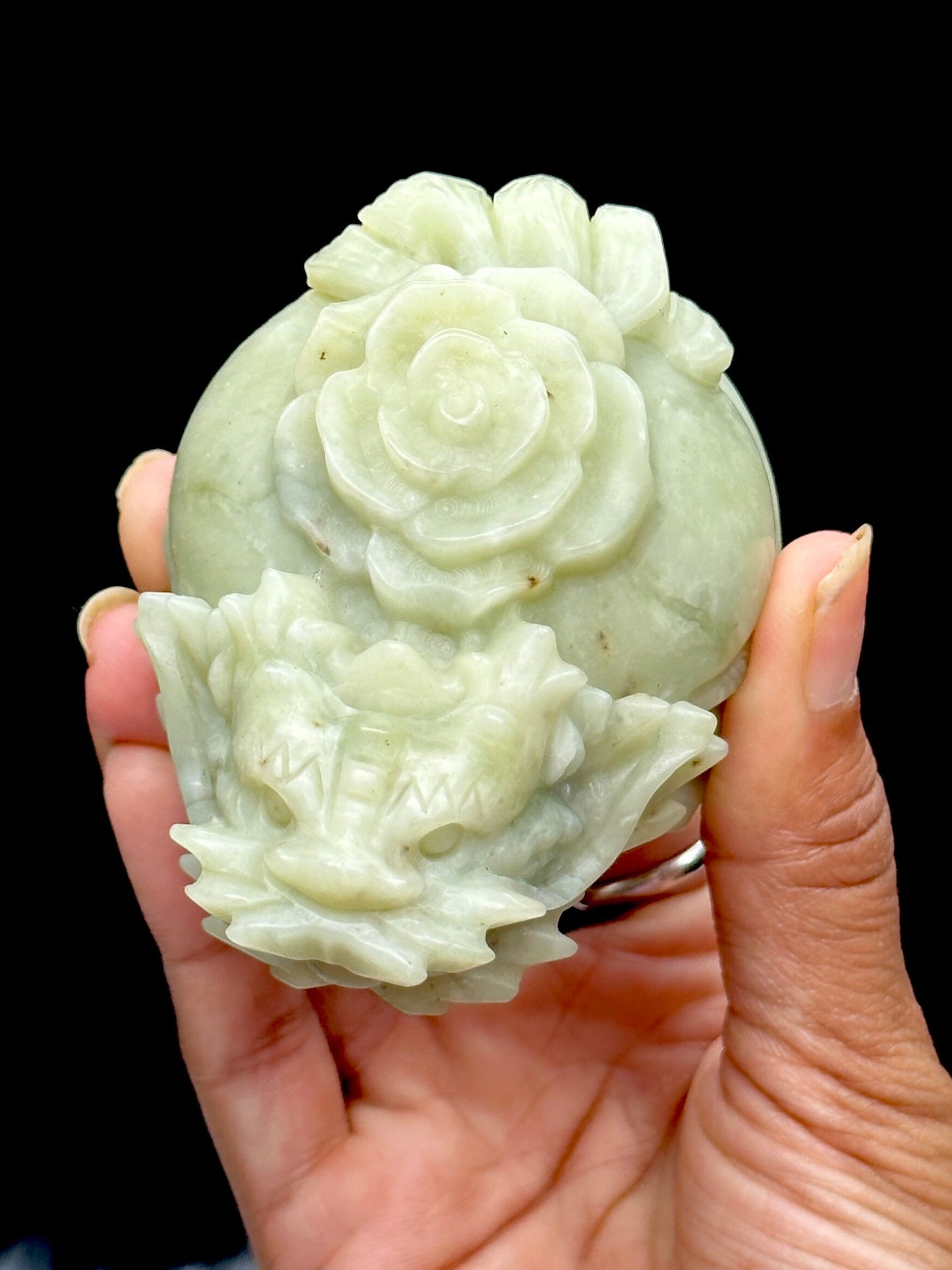 Super Cute Jade Pixiu Carving, Crystal Pixiu, feng shui crystal, Pixiu Jade Abundance Protection