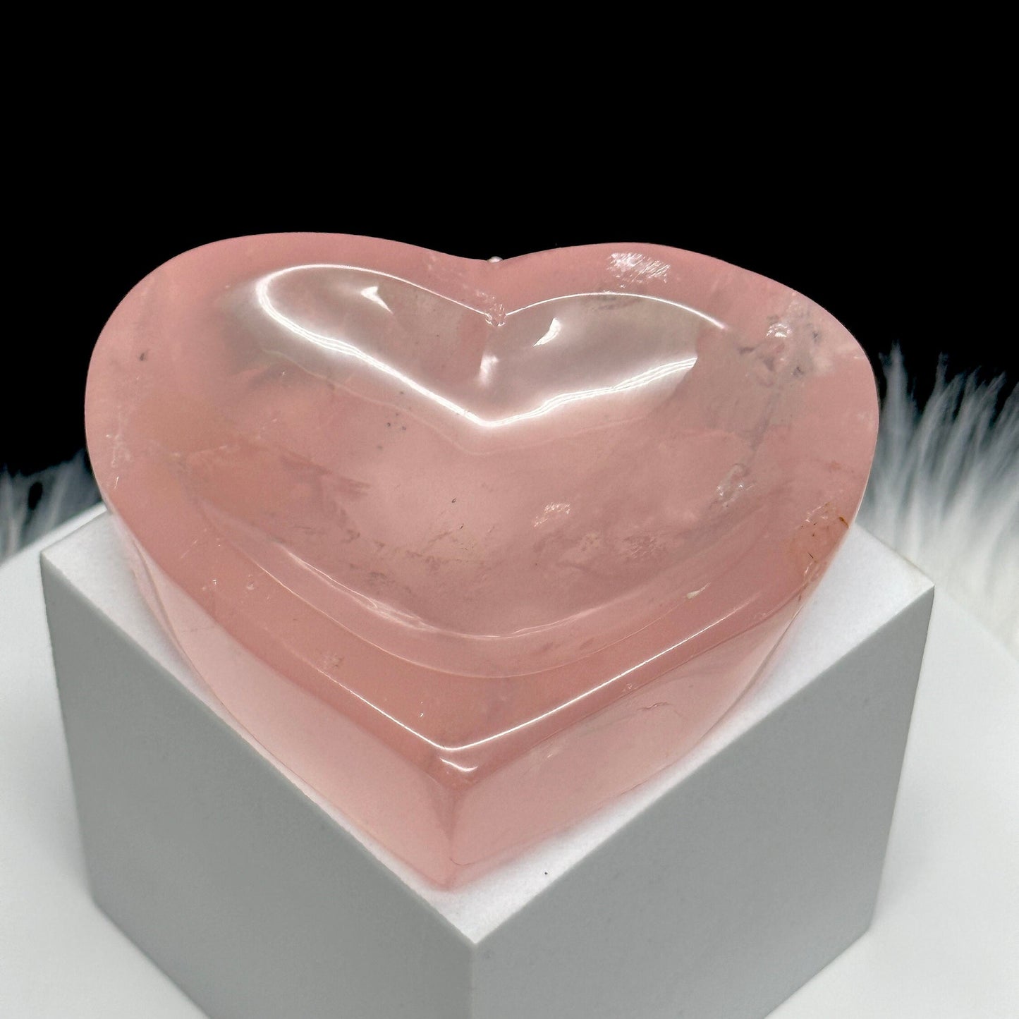 Super High Quality Rose Quartz Crystal Heart Bowl