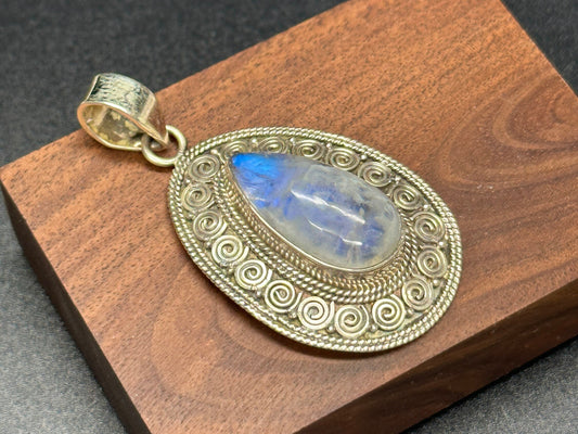 Grade AAA Moonstone Crystal Pendant set in S925 Silver.