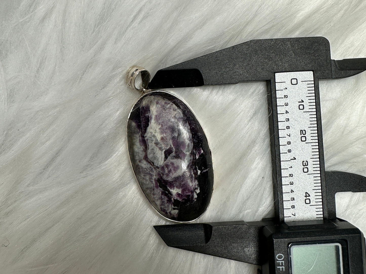 High Quality Kammererite Crystal Pendant