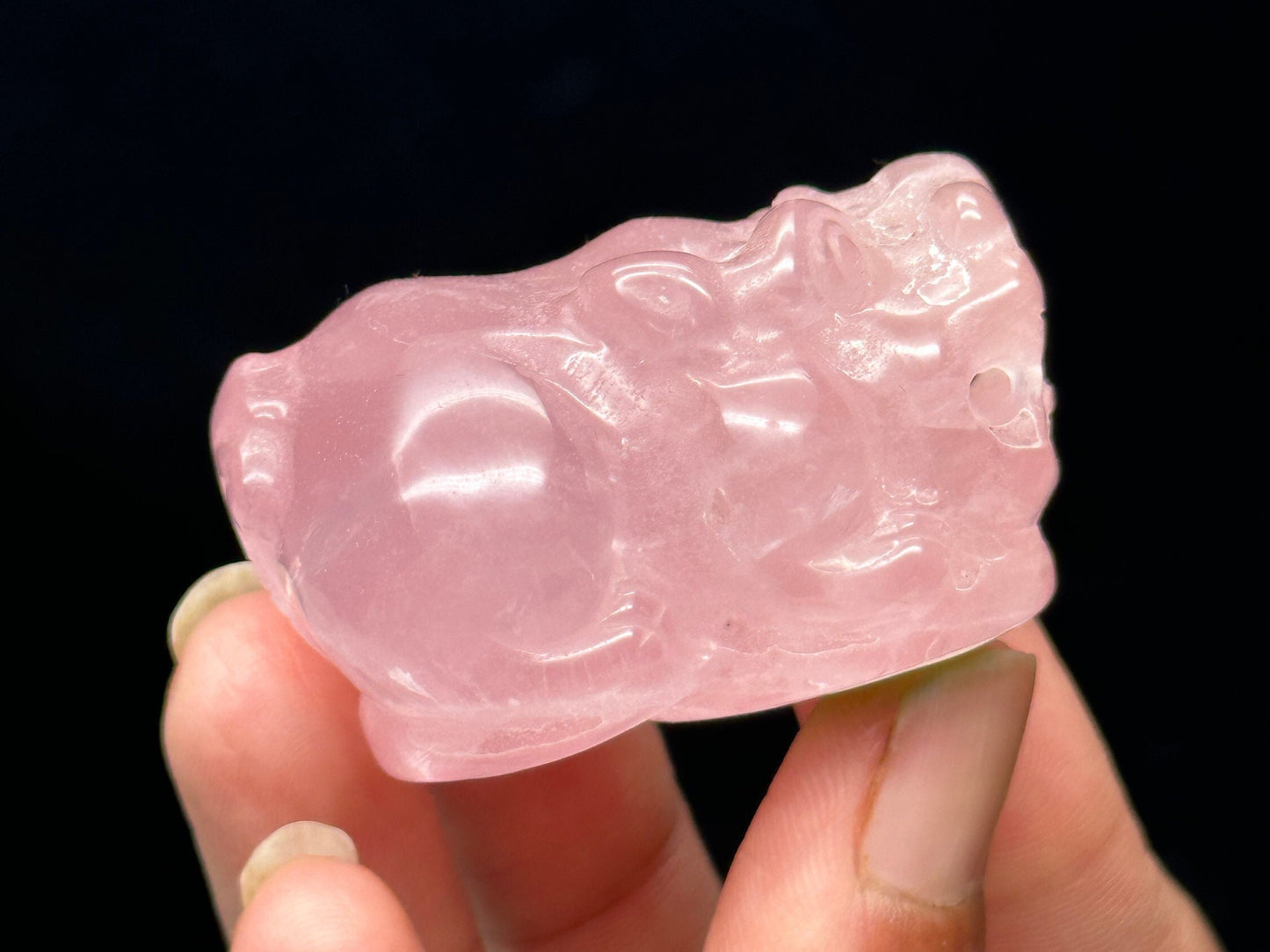 Beautiful Rose Quartz Crystal Pixiu Carving