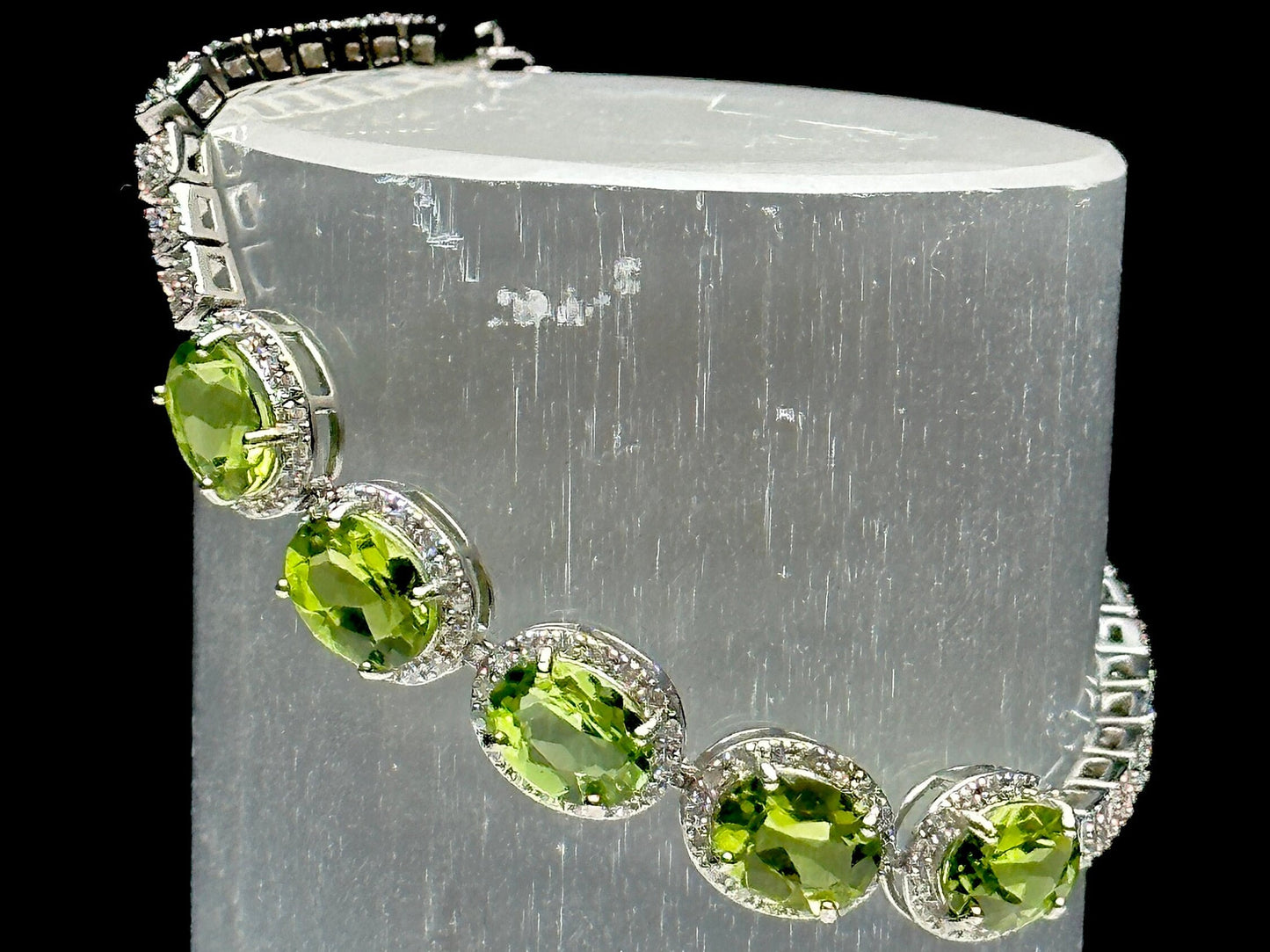 Elegant Peridot Gemstone Bracelet in Sterling Silver - August Birthstone - High-Quality Handcrafted Jewelry