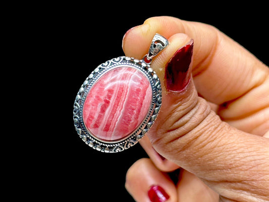 High-Quality Rhodochrosite Crystal Vintage Style Pendant in Sterling Silver - Unique Gemstone Jewelry