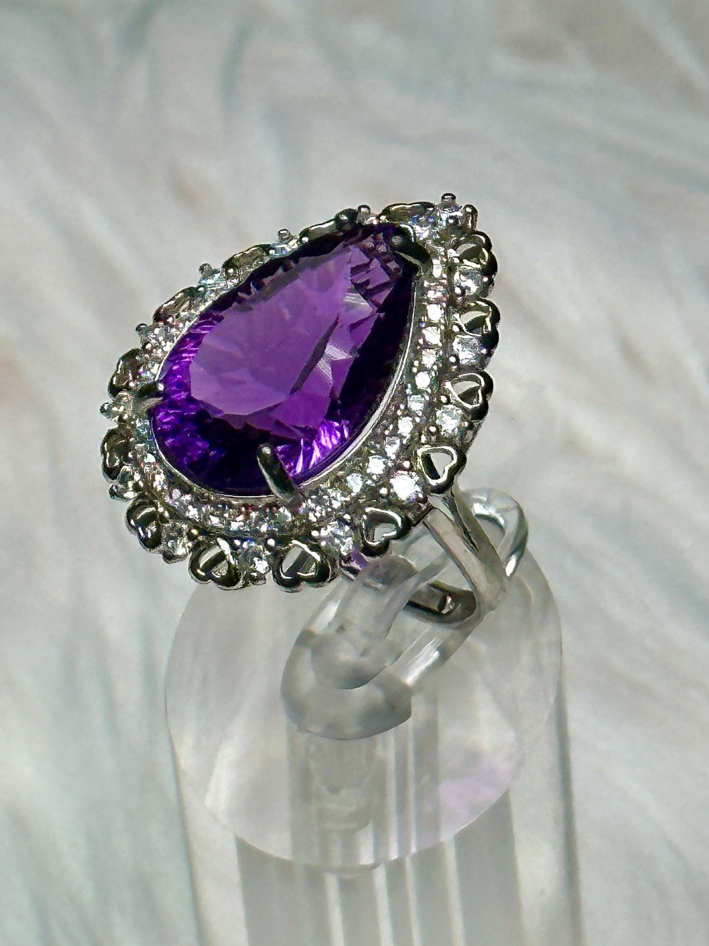 Grade AAA Beautiful Amethyst Gemstone Solitaire Ring - Sterling Silver Adjustable Size - Handpicked & One of a Kind