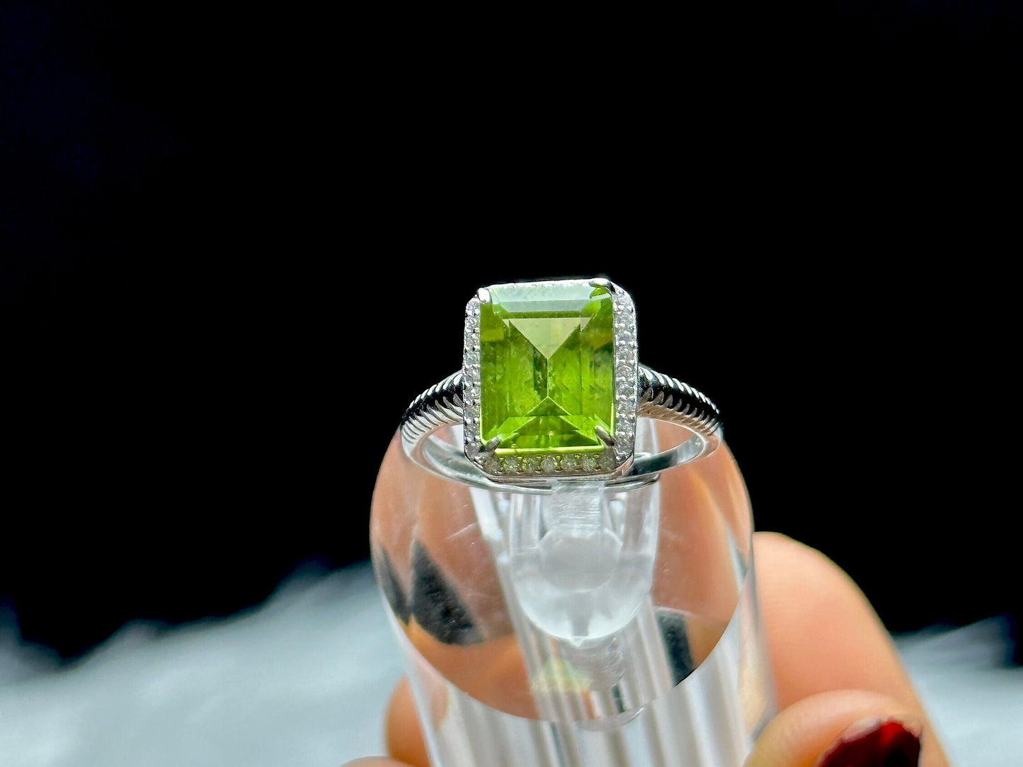 High-Quality Peridot Crystal Ring Set in Sterling Silver - Adjustable Size - Genuine Gemstone Jewelry