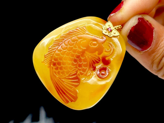 Cute Natural Dominican Amber Pendant - Amber Fengshui Fish Pendant