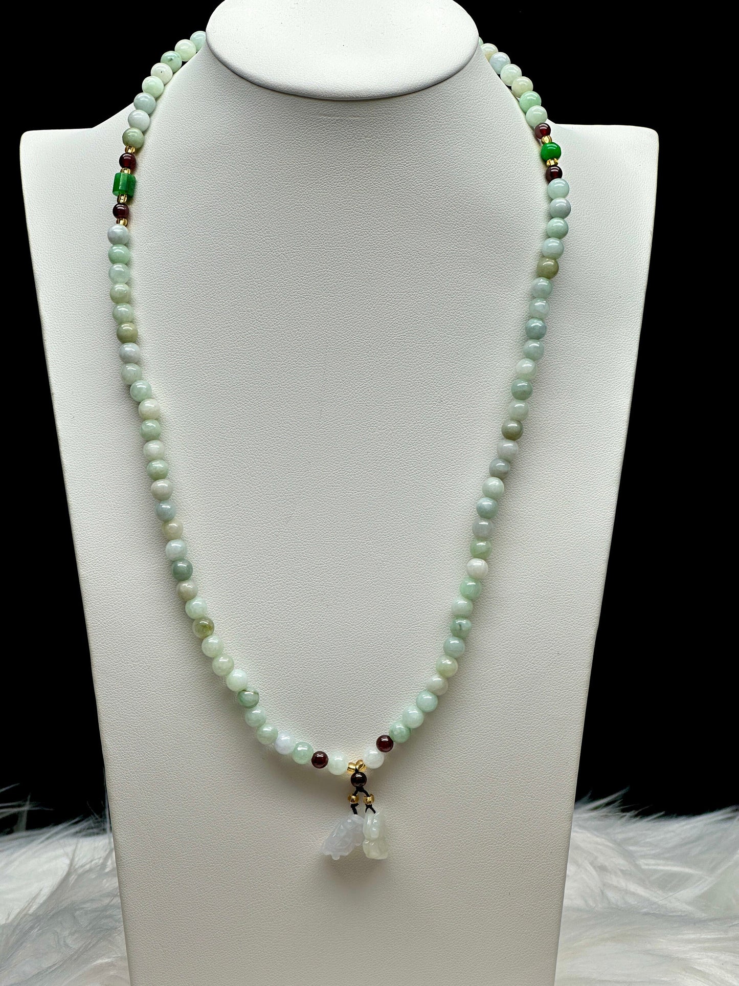 Versatile High-Quality Jade Beaded Necklace/Bracelet - Handcrafted Healing Jewelry - Authentic Crystal Beauty