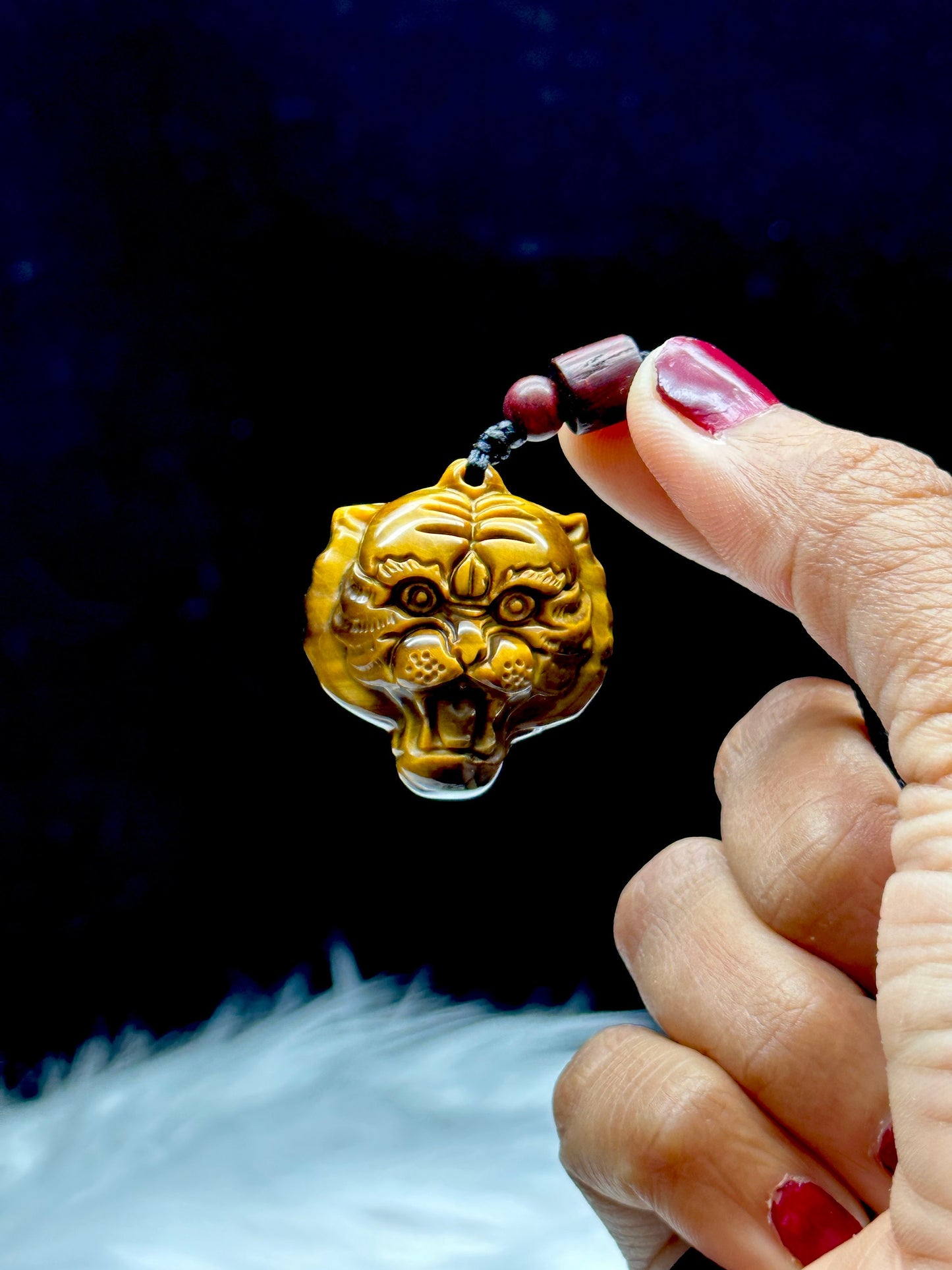 High-Quality Tiger Eye Tiger Face Carved Pendant Necklace - Genuine Crystal Healing Jewelry