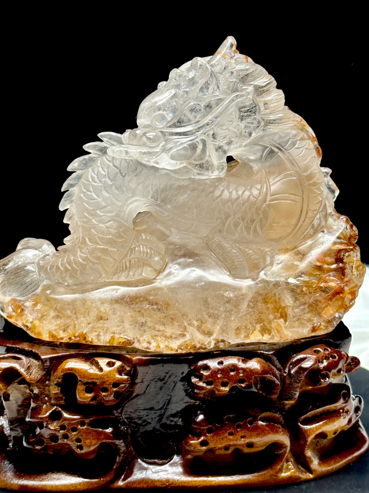 Golden Healer Quartz Crystal Dragon Carving, Feng Shui Lucky Carving for Wealth and Power