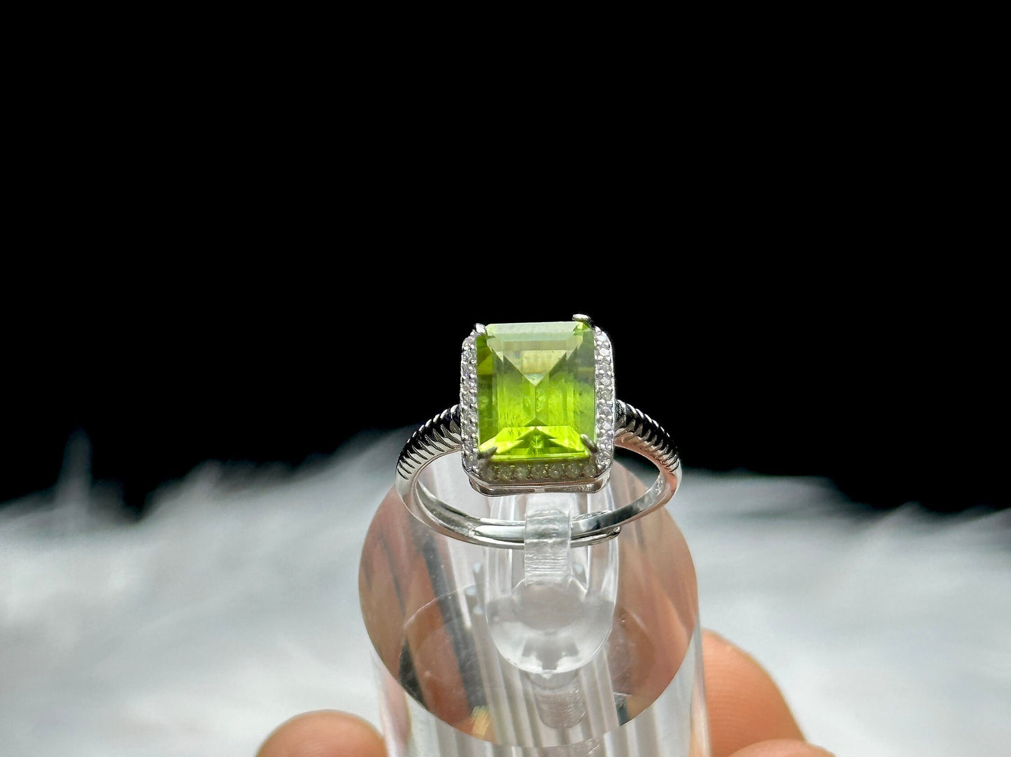 High-Quality Peridot Crystal Ring Set in Sterling Silver - Adjustable Size - Genuine Gemstone Jewelry