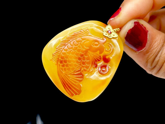 Cute Natural Dominican Amber Pendant - Amber Fengshui Fish Pendant