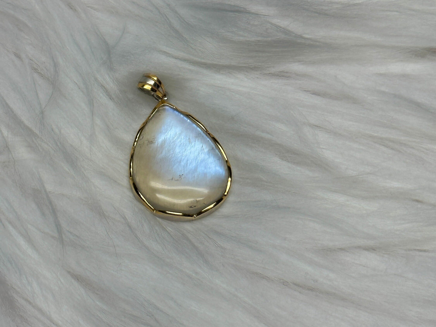 Grade AAA Natural Moonstone Crystal Pendant in Sterling Silver - Metaphysical Moonstone Jewelry