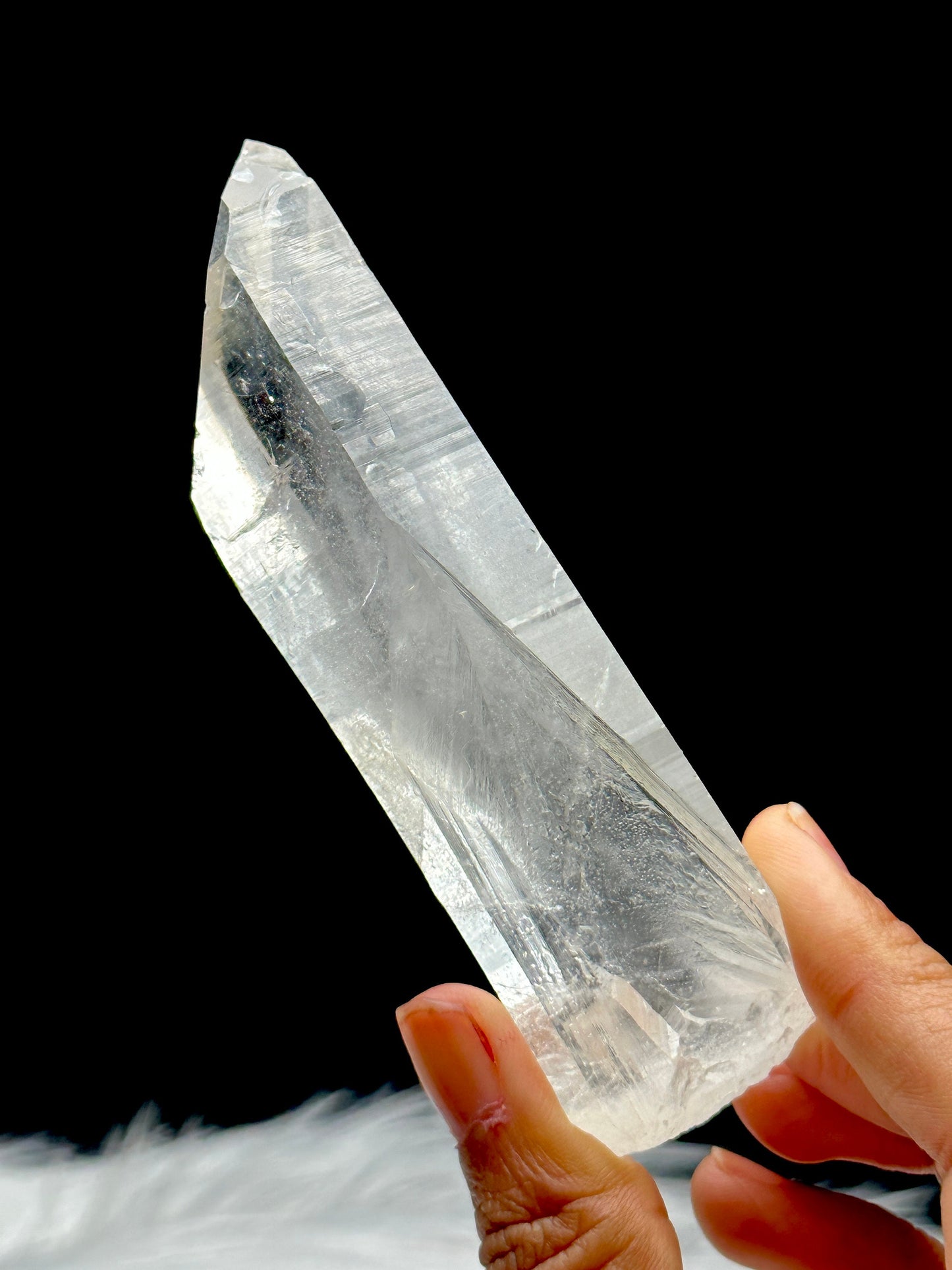 Natural Himalayan Quartz Crystal Raw Specimen - 155g, 4.5 inches - Khullu Mines, India