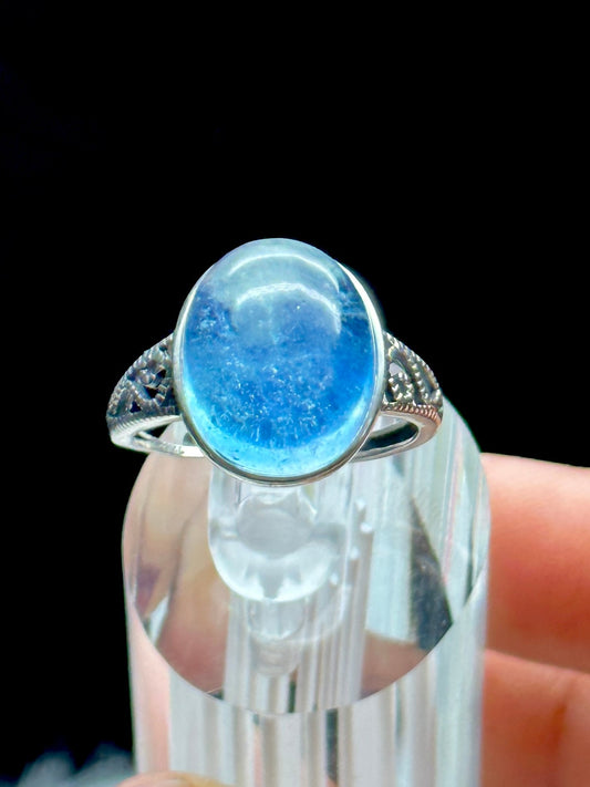 Experience Tranquility with our High Quality Gemstone Pakistan Aquamarine Crystal Ring in Sterling Silver