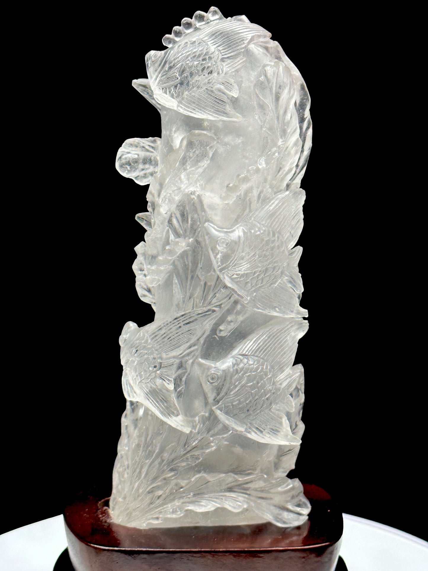 Exquisite Handcarved Clear Quartz Crystal Fish/Sea Life Sculpture - Unique Ocean-Inspired Home Decor